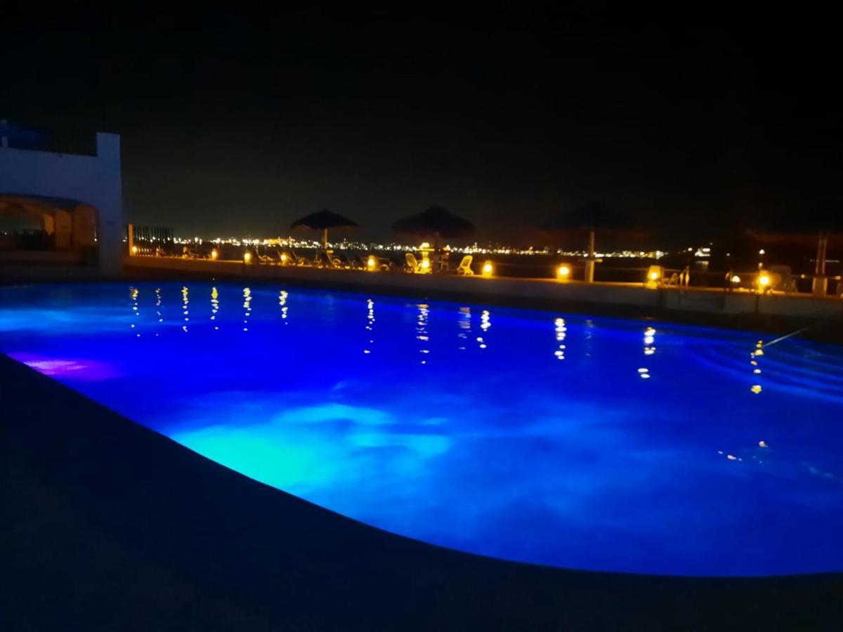 Puerto Las Hadas Apartamentos Манзанило Екстериор снимка